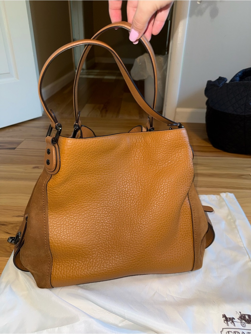 Coach Edie Shoulder Bag - Picture 3 of 7
